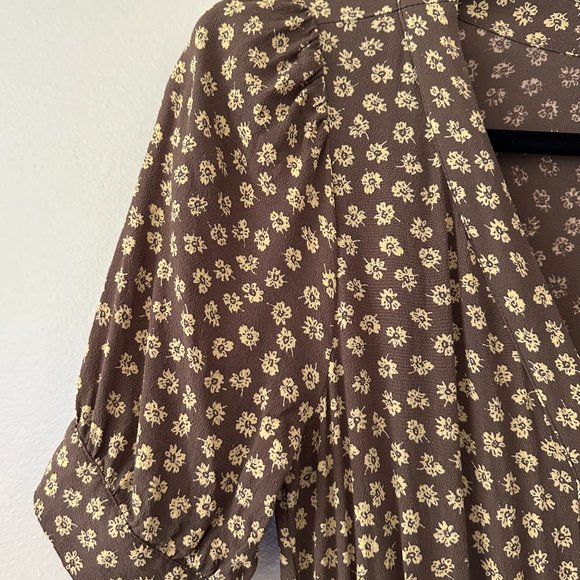 Madewell Button-Cuff Midi Dress in Woodcut Flowers 0 - Picture 6 of 11